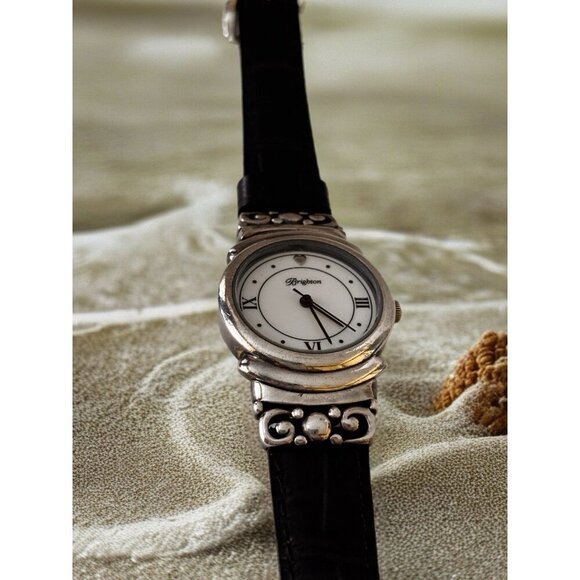 Brighton Lafayette Silver Tone Case Quartz Analog Women's Watch New Battery - Picture 3 of 8